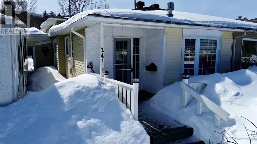 24A Washington CRES, Elliot Lake, Ontario P5A2L8