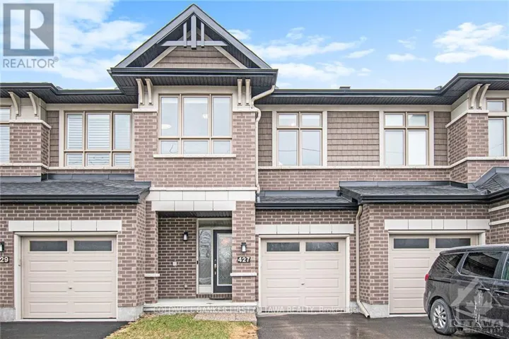 427 RAINROCK CRESCENT, Ottawa, Ontario K1W0K4