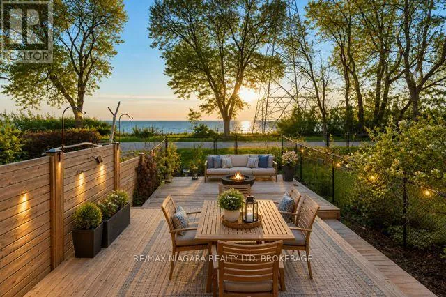 1069 BEACH BOULEVARD, Hamilton (Hamilton Beach), Ontario L8H6Z9