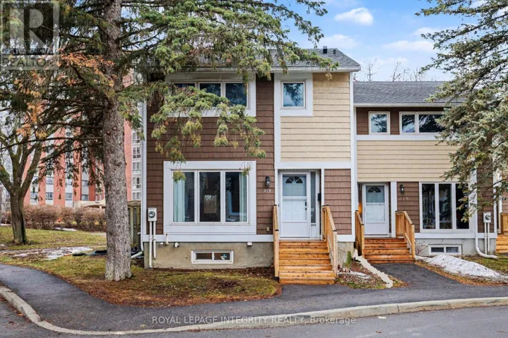 319 STOWE COURT, Ottawa, Ontario K2K1Z6