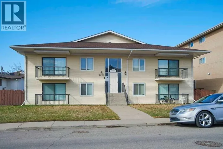 4323 75 Street NW, Calgary, Alberta T3B2M7