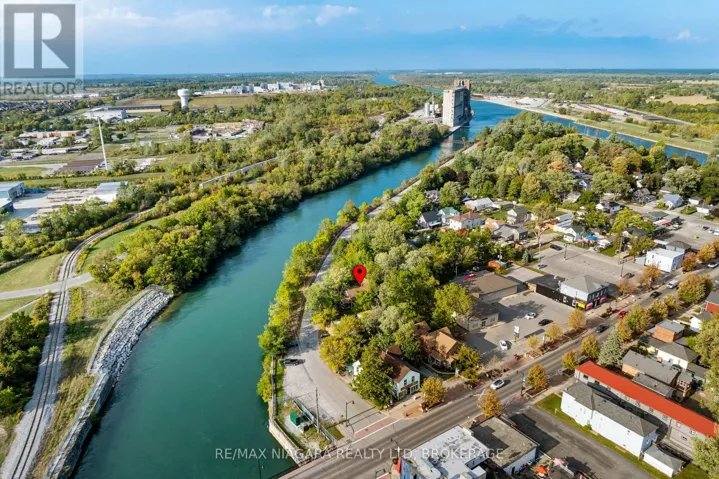 105 WEIR ROAD, Port Colborne (Main Street), Ontario L3K2M8