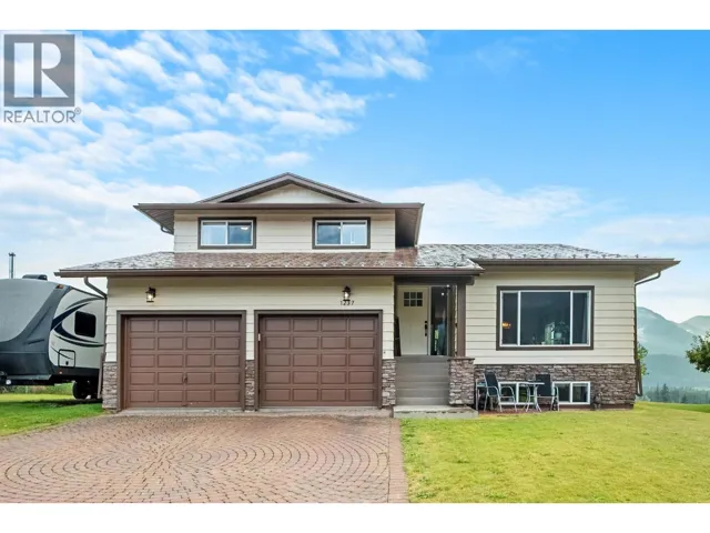 1257 VALLEY VIEW Drive, Sparwood, British Columbia V0B2G2