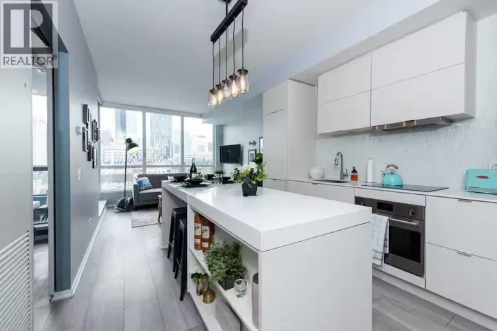 425, 615 6 Avenue SE, Calgary, Alberta T2G1S2