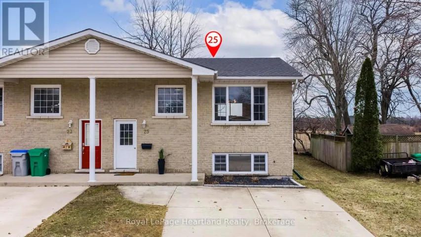 25 LEE CRESCENT, Goderich (Goderich (Town)), Ontario N7A4L3