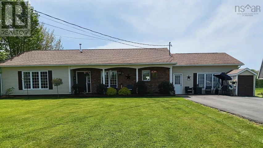 885 Thompson Road, Waterville, Nova Scotia B0P1V0