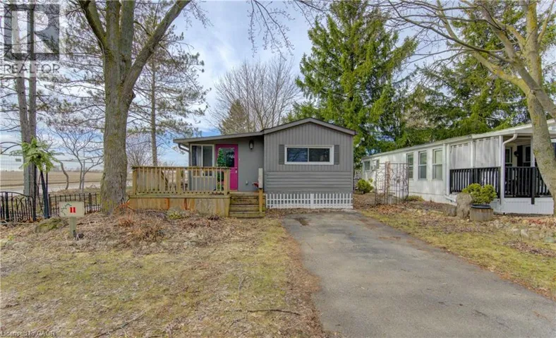 580 BEAVER CREEK Road Unit# 11, Waterloo, Ontario N2J3Z4