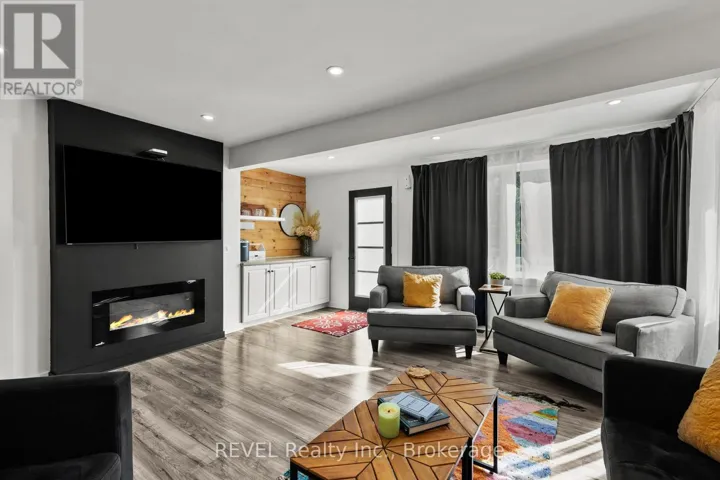 313 RIDGEWAY ROAD, Fort Erie (Crystal Beach), Ontario L0S1B0