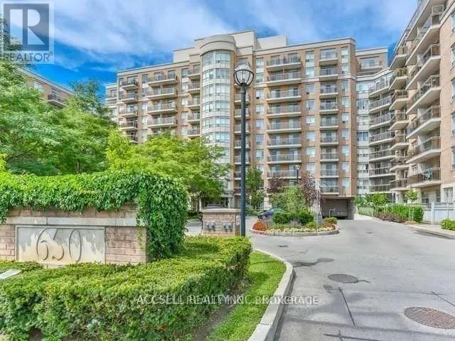 1008 - 650 LAWRENCE AVENUE W, Toronto (Englemount-Lawrence), Ontario M6A3E8