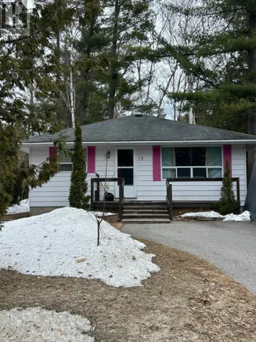 15 51ST STREET S, Wasaga Beach, Ontario L9Z1X5