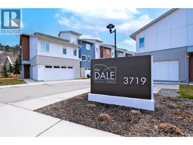 3719 Woodsdale Road Unit# 4, Lake Country, British Columbia V4V1X2