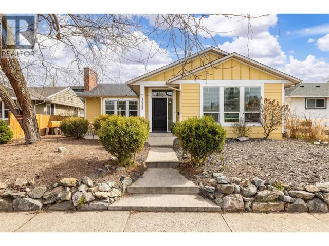 1955 Bowes Street, Kelowna, British Columbia V1Y3C2