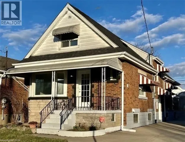 19 CROSTHWAITE Avenue S, Hamilton, Ontario L8K2T7