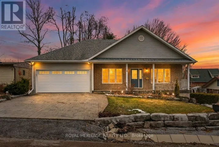 4 KENNEDY DRIVE, Kawartha Lakes (Fenelon Falls), Ontario K0M1N0