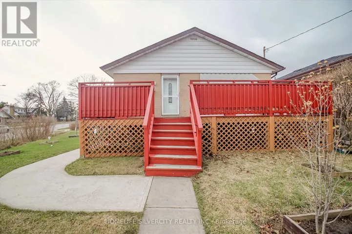 10 COPPERMILL DRIVE, Toronto (Rexdale-Kipling), Ontario M9W3Z3