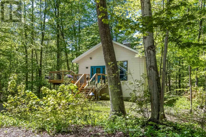 2 BELLE VUE AVENUE, Tiny, Ontario L9M0H5