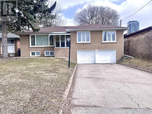 UPPER UNIT - 45 AMBROSE ROAD, Toronto (Bayview Village), Ontario M2K1S2