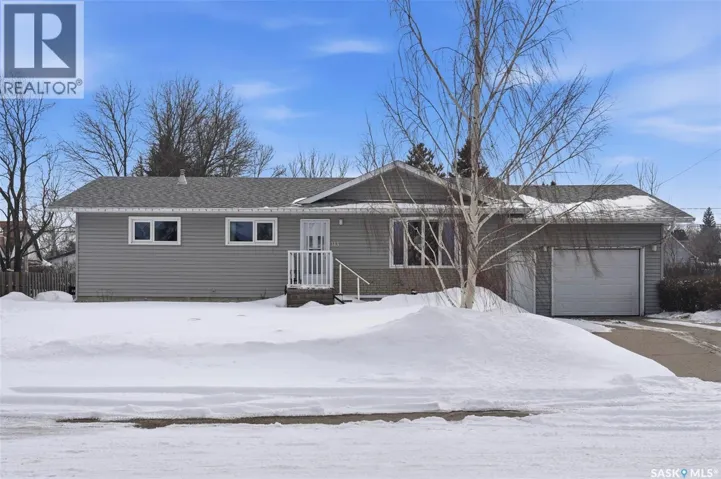 313 7th AVENUE W, Watrous, Saskatchewan S0K4T0