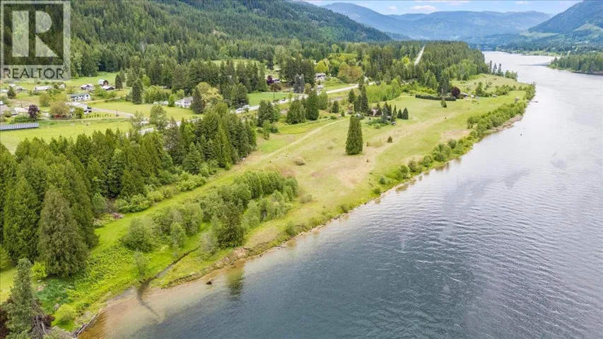 1864 Highway 3A, Castlegar, British Columbia V1N4N7