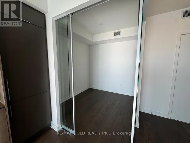 3412 - 448 BURNHAMTHORPE ROAD W, Mississauga (City Centre), Ontario L5B0R4