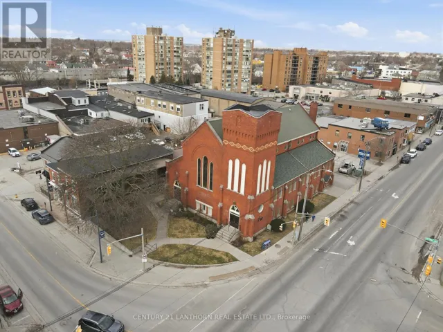 34 VICTORIA AVENUE, Belleville (Belleville Ward), Ontario K8N1Z4