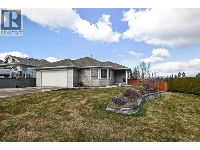 591 17 Street SE, Salmon Arm, British Columbia V1E1W2