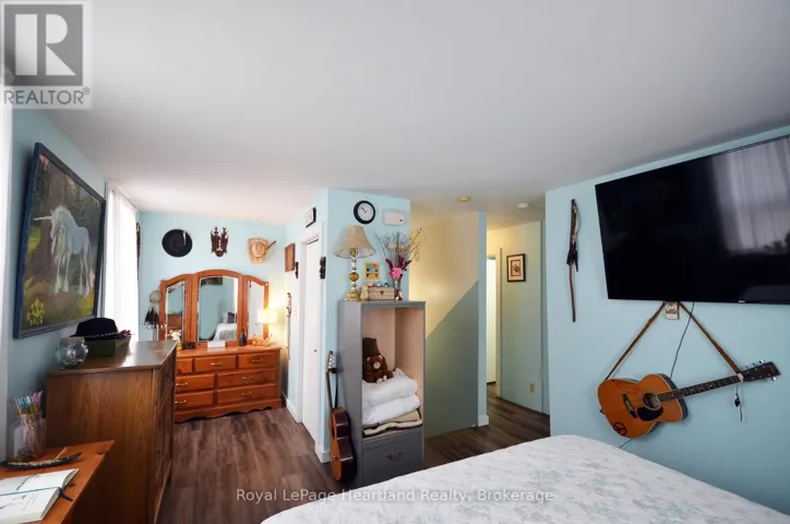 103 JAMES STREET, Central Huron (Clinton), Ontario N0M1L0