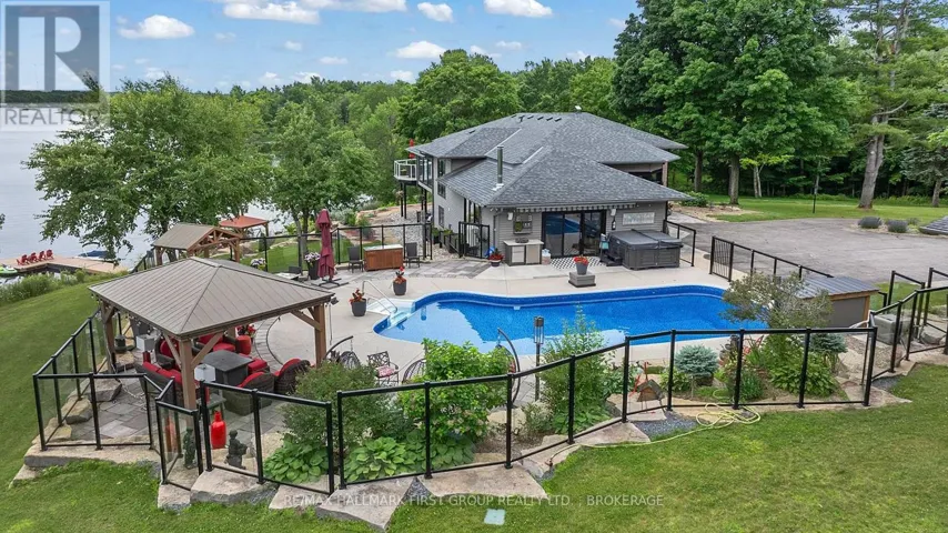 120 BLACK LAKE ROUTE 1, Tay Valley, Ontario K7H3C5