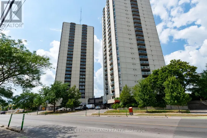 2703 - 323 COLBORNE STREET, London East (East K), Ontario N6B3N8