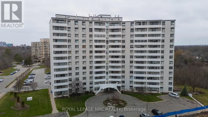 708 - 15 TOWERING HEIGHTS BOULEVARD N, St. Catharines (Glendale/Glenridge), Ontario L2T3G7