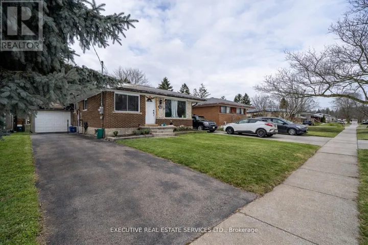 268 ROSS AVENUE, Kitchener, Ontario N2A1V6