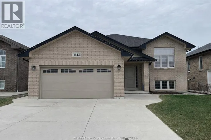 1125 ICEWATER AVENUE, Windsor, Ontario N8P1X4
