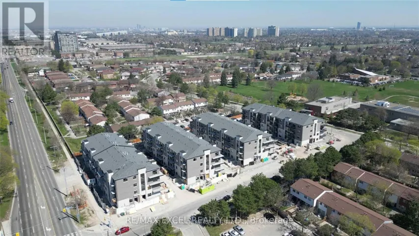 D308 - 200 CHESTER LE BOULEVARD, Toronto (L'Amoreaux), Ontario M1W0A9