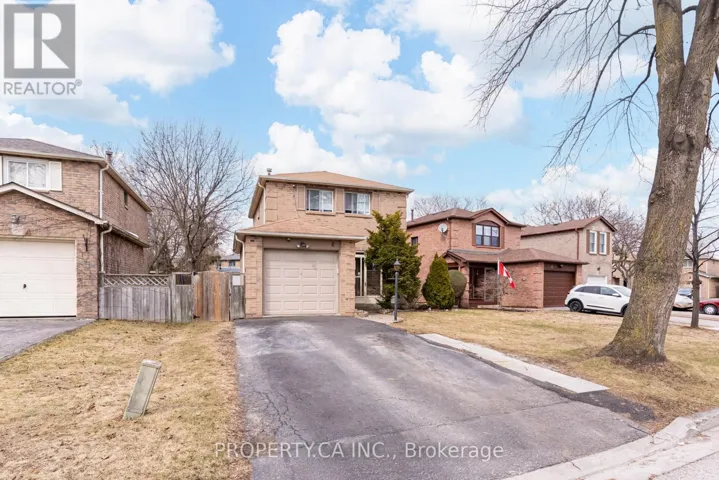6 HENDLEY DRIVE, Ajax (Central West), Ontario L1T2C6