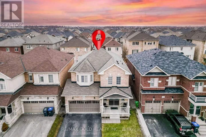 14 LLOYD CRESCENT, Brampton (Northwest Brampton), Ontario L7A4J5