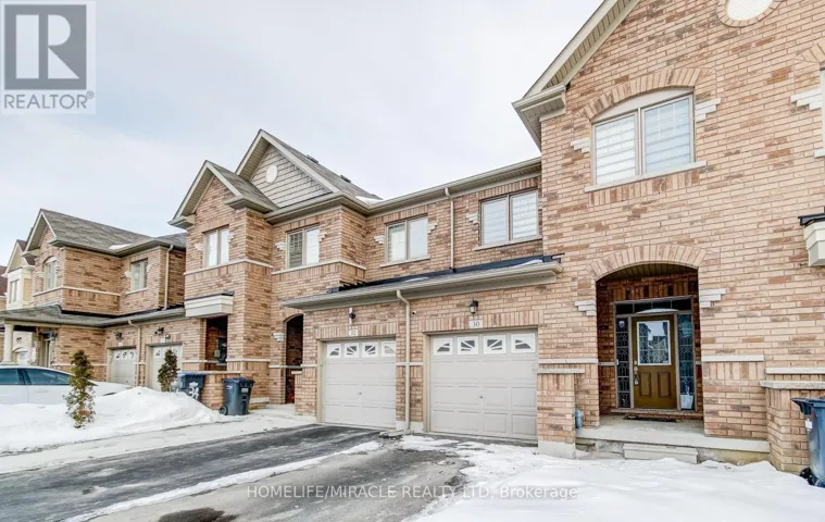 30 DAVENFIELD CIRCLE, Brampton (Brampton East), Ontario L6P4M2