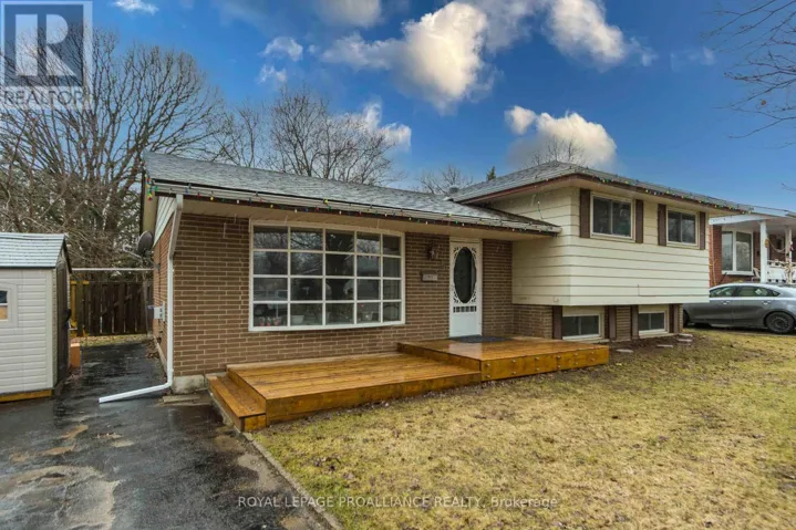 36 SHONIKER AVENUE, Quinte West (Trenton Ward), Ontario K8V2B5