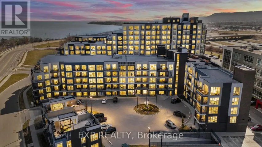 209 - 10 CONCORD PLACE, Grimsby (Grimsby Beach), Ontario L3M0G6