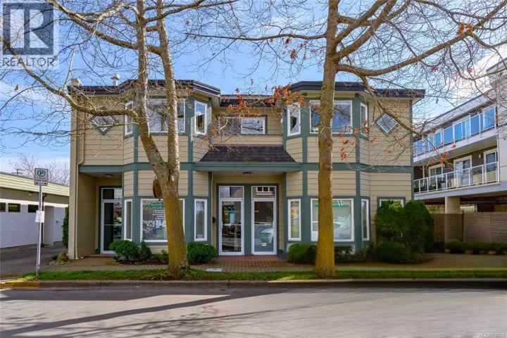 204 9725 Fourth St, Sidney, British Columbia V8L2Y8