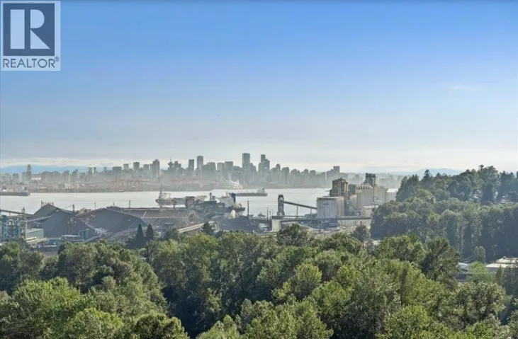 1808 1500 FERN STREET, North Vancouver, British Columbia V7J0E6