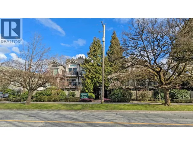 104 633 W 16TH AVENUE, Vancouver, British Columbia V5Z1S5