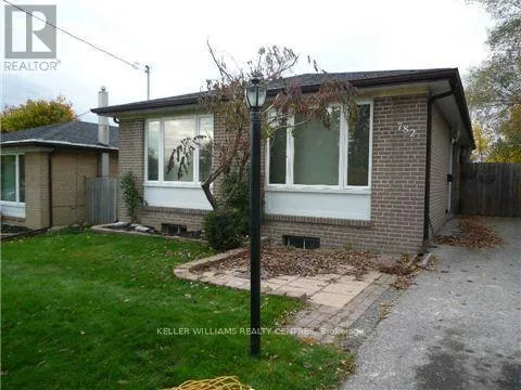 UPPER - 782 BOTANY HILL CRESCENT, Newmarket (Huron Heights-Leslie Valley), Ontario L3Y3A8