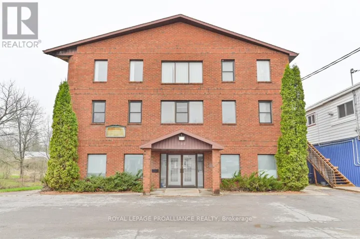 108 RUSSEL STREET, Centre Hastings, Ontario K0K2K0