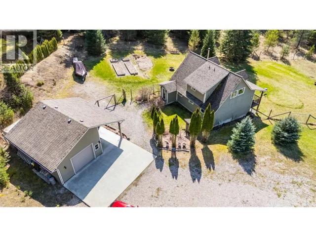 955 Cedar Brae Road, Castlegar, British Columbia V1N4R5