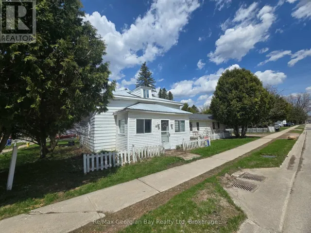 8 MILL STREET, Severn (Coldwater), Ontario L0K1E0