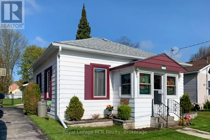 496 BROWN STREET N, South Bruce Peninsula, Ontario N0H2T0