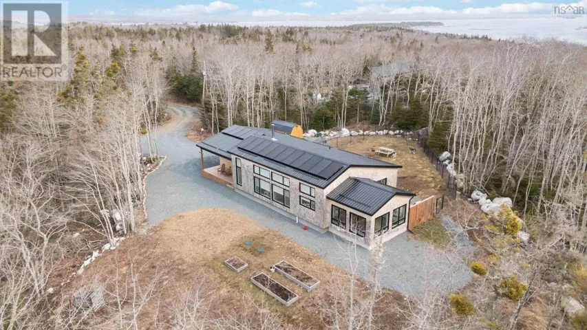 87 Golden Horizon Drive, Port Mouton, Nova Scotia B0T1T0