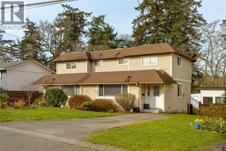 4162 Borden St, Saanich, British Columbia V8X2G5