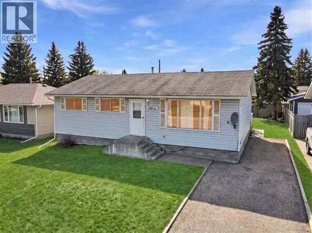 5804 48th Street, High Prairie, Alberta T0G1E0