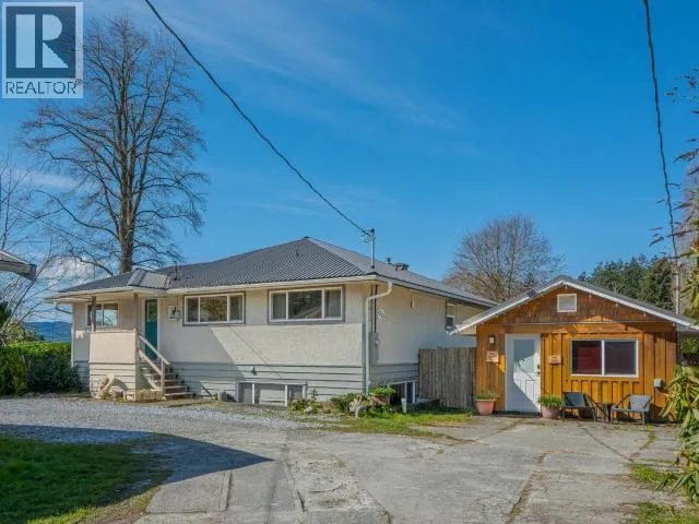 2277 PHILLIPS ROAD, Powell River, British Columbia None